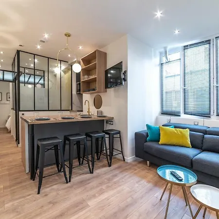 Charming Flat Apartment Paris