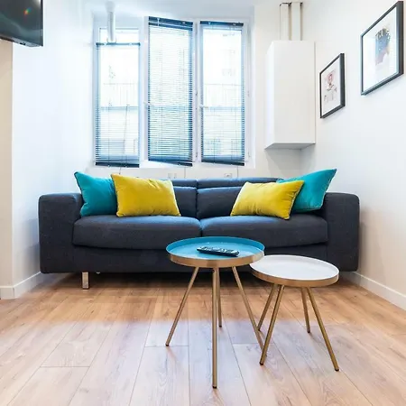 Apartment Charming Flat Paris